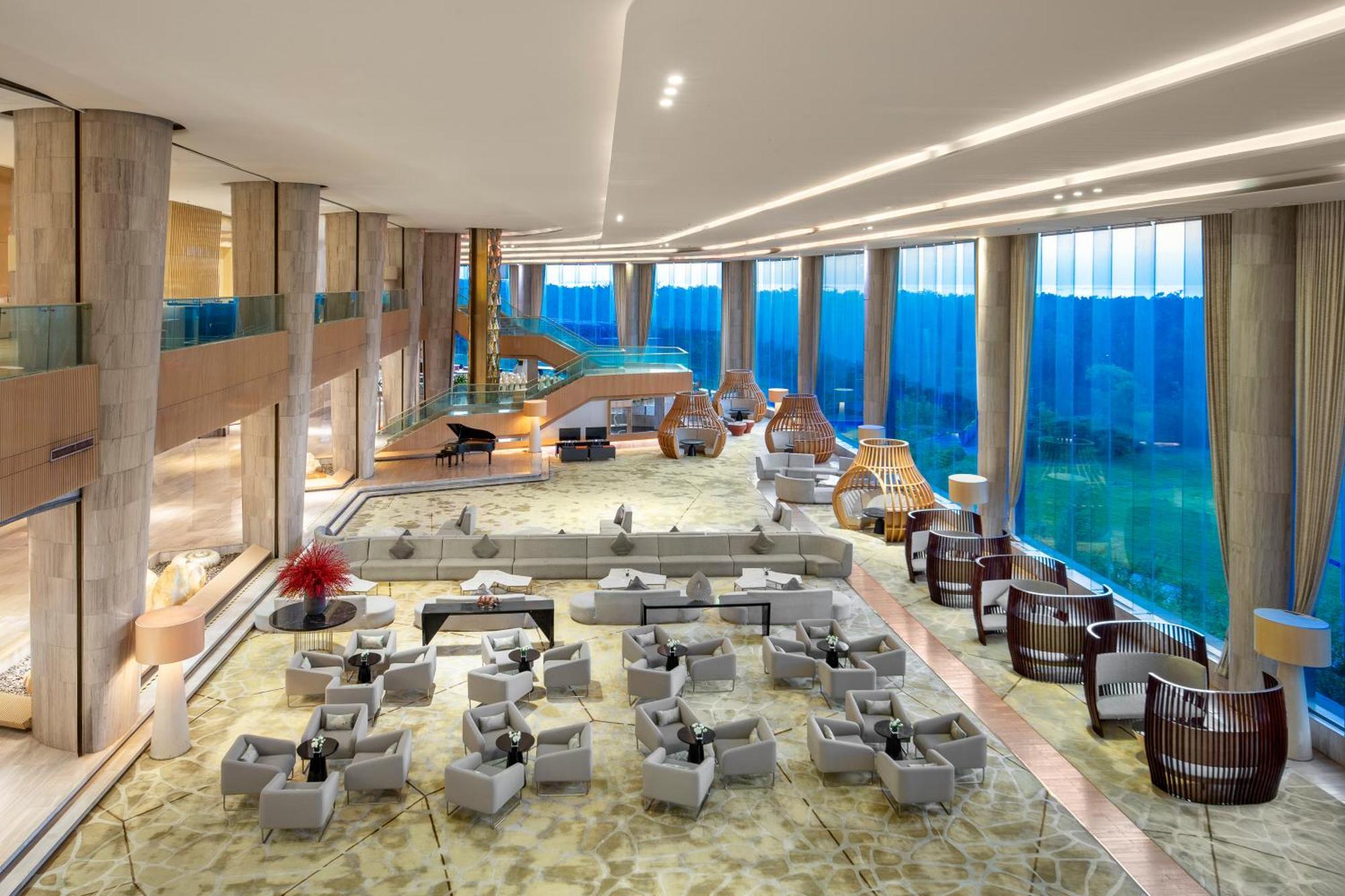 Wyndham Grand Qingdao Hotel Buitenkant foto